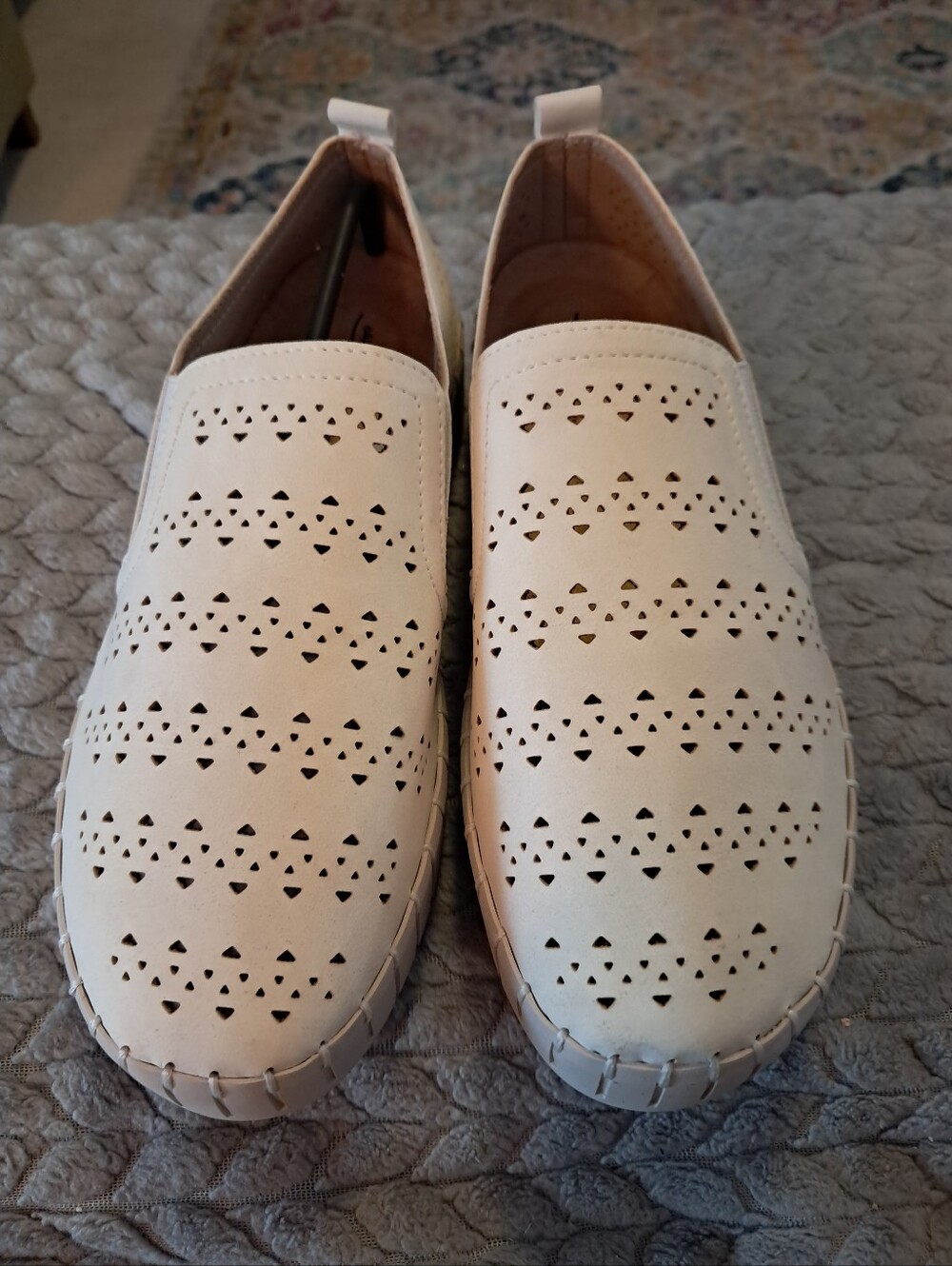 Women’s Casual Slip-On Perforated Loafers - White 6.5 Wide